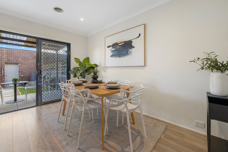 Photo - 74 Fairview Parade, Tarneit VIC 3029 - Image 5