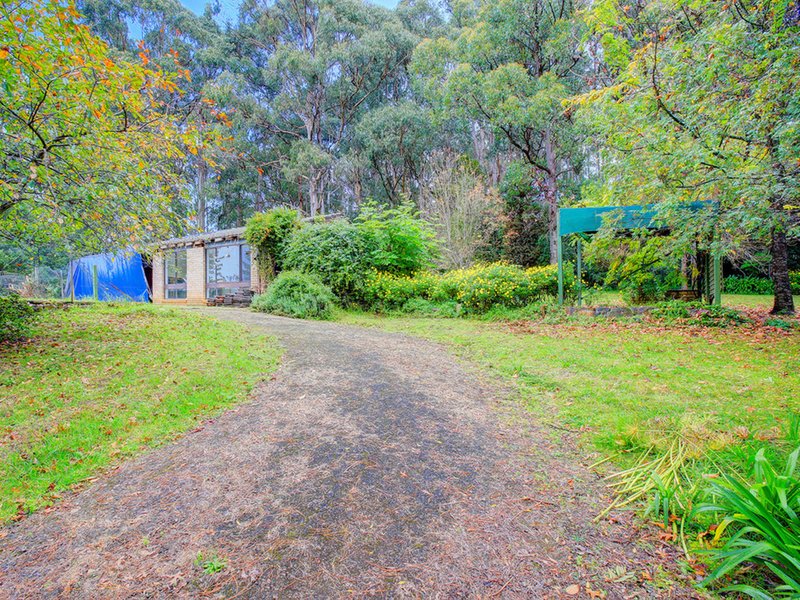 Photo - 74 Garland Road, Bundanoon NSW 2578 - Image 2