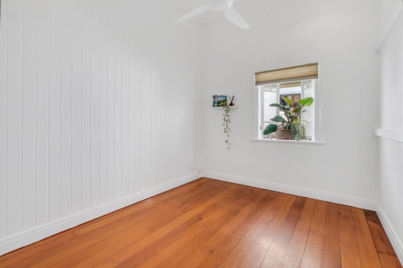 Photo - 74 Gatton Street, Parramatta Park QLD 4870 - Image 19