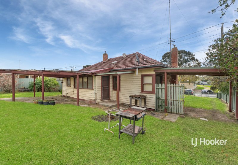 Photo - 74 Gavan Street, Broadford VIC 3658 - Image 8