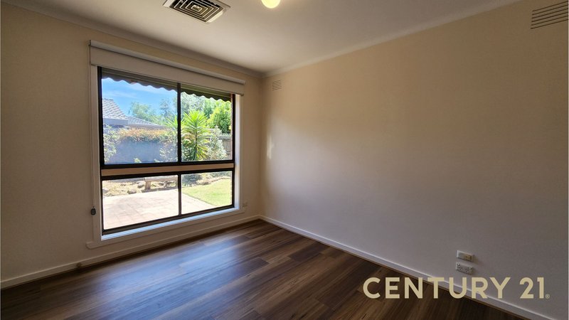 Photo - 74 Glenelg Drive, Mentone VIC 3194 - Image 7