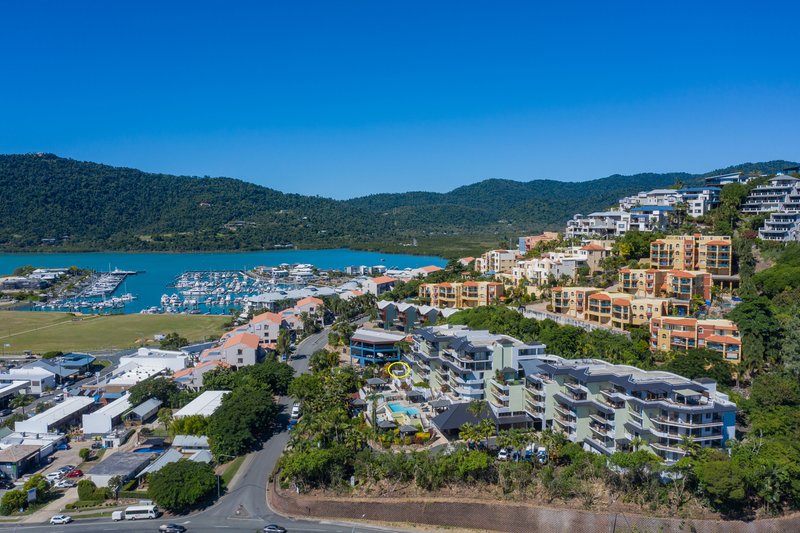 Photo - 7/4 Golden Orchid Drive, Airlie Beach QLD 4802 - Image 16