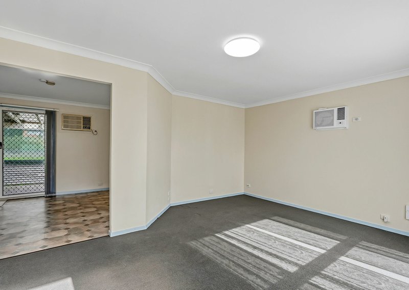 Photo - 74 Goobarabah Avenue, Lake Haven NSW 2263 - Image 3