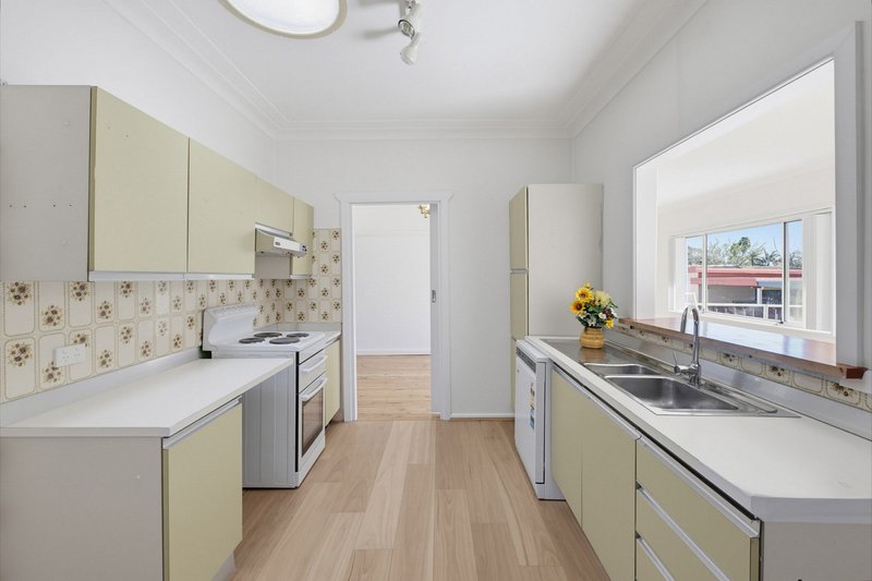 Photo - 74 Hannans Road, Riverwood NSW 2210 - Image 5
