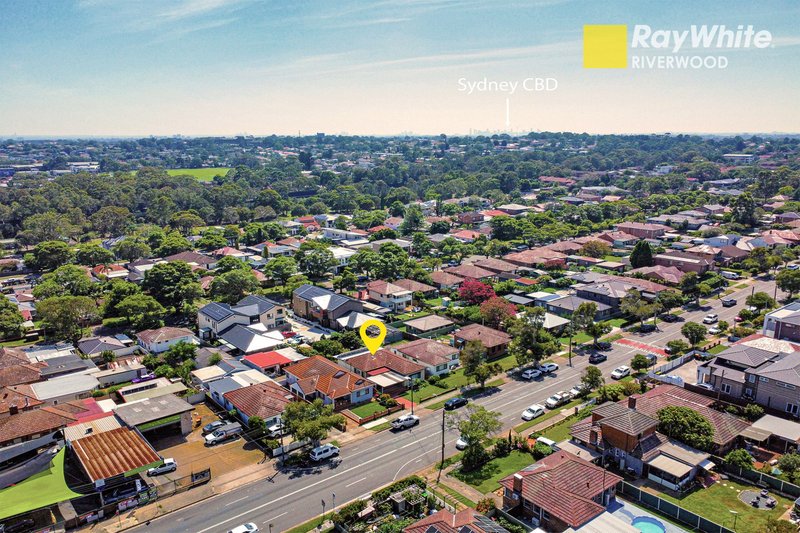 Photo - 74 Hannans Road, Riverwood NSW 2210 - Image 12