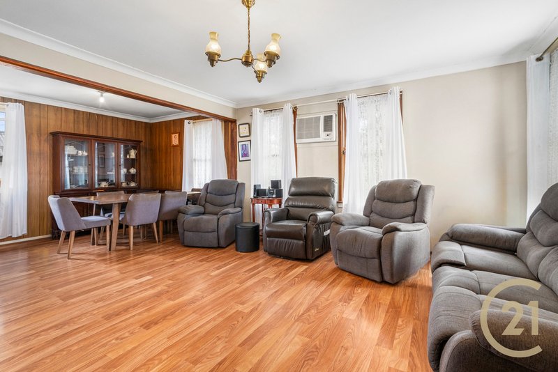 Photo - 74 Harrison Street, Ashcroft NSW 2168 - Image 2