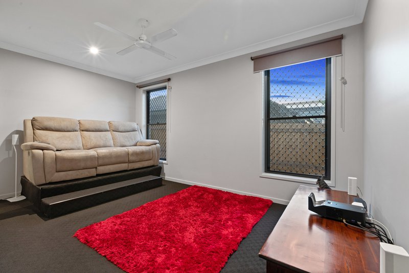 Photo - 74 Highgate Street, Coopers Plains QLD 4108 - Image 13