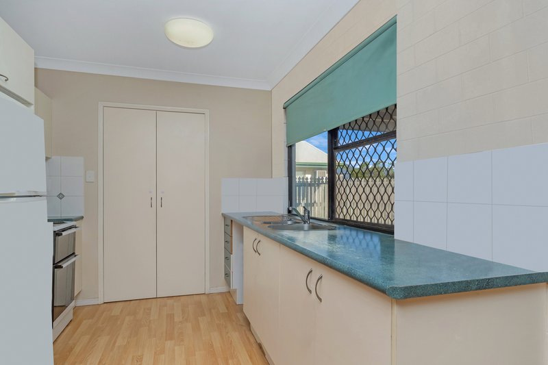 Photo - 74 Jacana Crescent, Condon QLD 4815 - Image 4