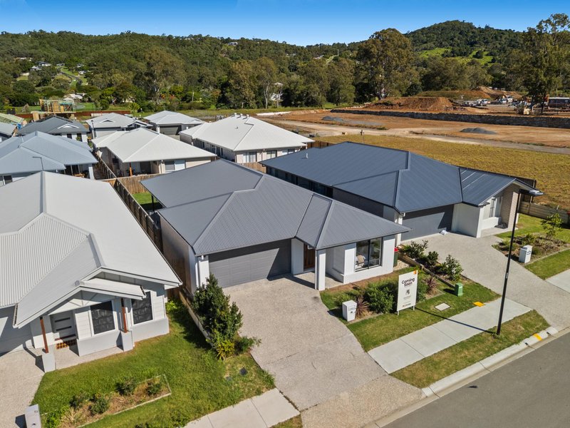 Photo - 74 Jim Davidson Boulevard, Belivah QLD 4207 - Image 15