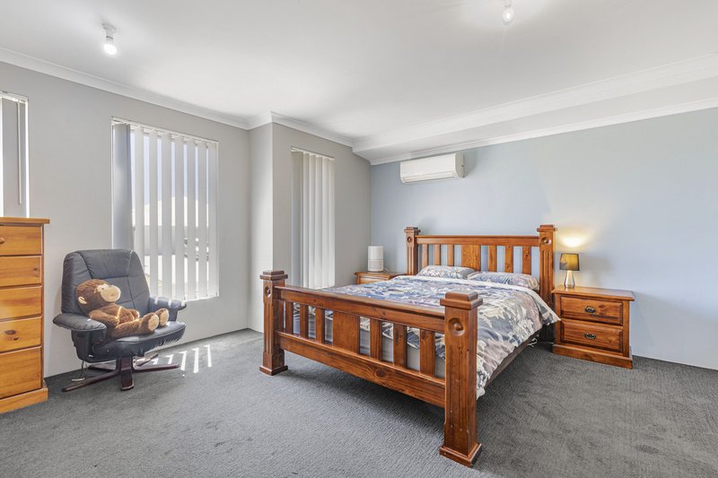 Photo - 74 Kardan Drive, Yanchep WA 6035 - Image 6