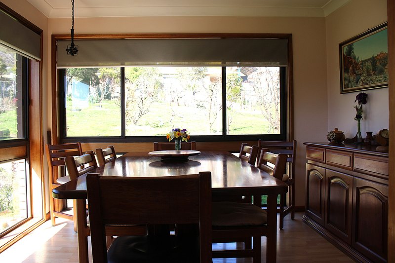 Photo - 74 King Street, Tumbarumba NSW 2653 - Image 4