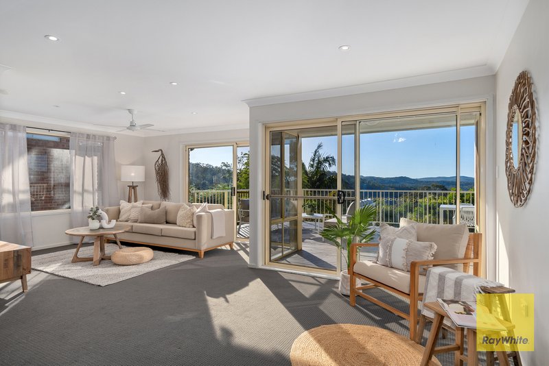 Photo - 74 Kingsview Drive, Umina Beach NSW 2257 - Image 4