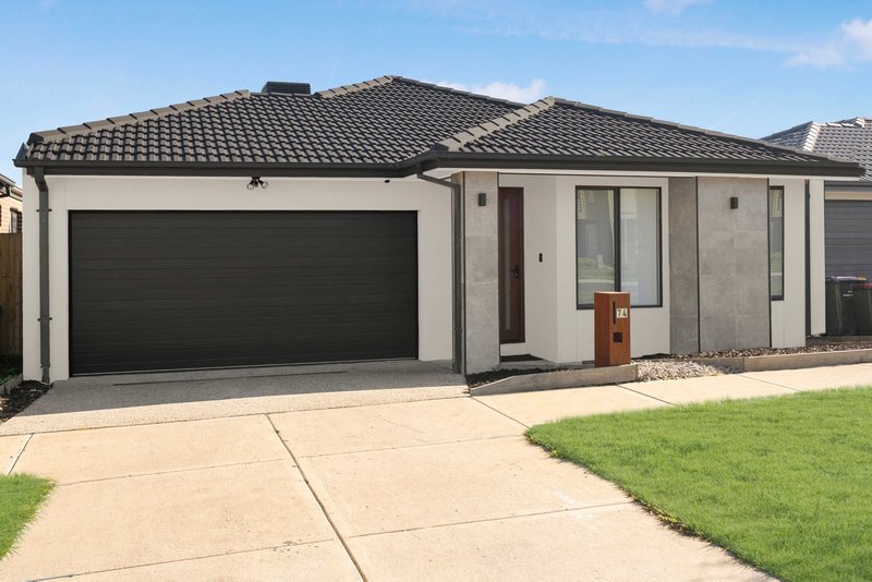 Photo - 74 Kyanite Road, Donnybrook VIC 3064 - Image 2