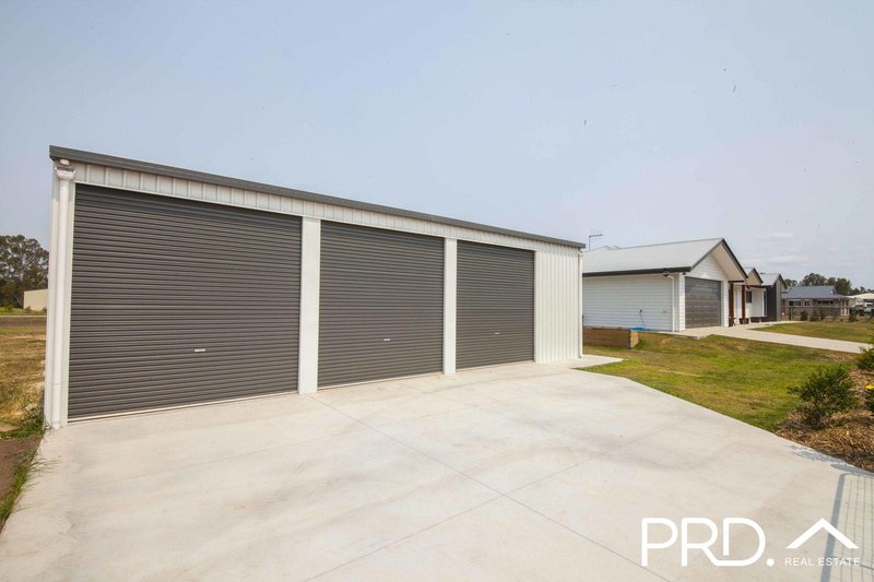 Photo - 74 Lake Drive, Yengarie QLD 4650 - Image 3