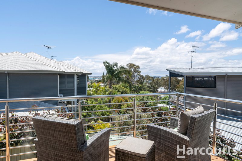 Photo - 74 Leighton Road, Halls Head WA 6210 - Image 6