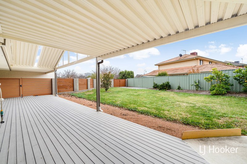 Photo - 74 Lexcen Avenue, Nicholls ACT 2913 - Image 8