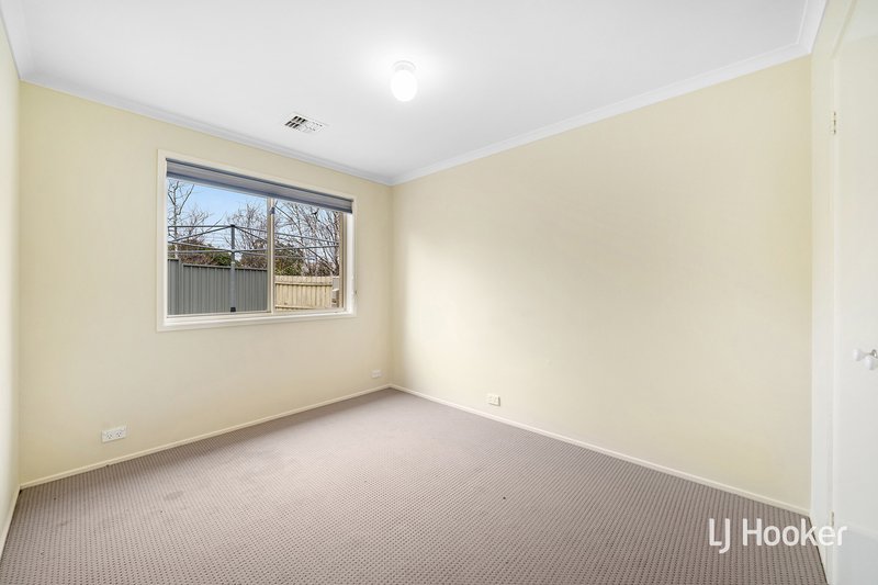 Photo - 74 Lexcen Avenue, Nicholls ACT 2913 - Image 13