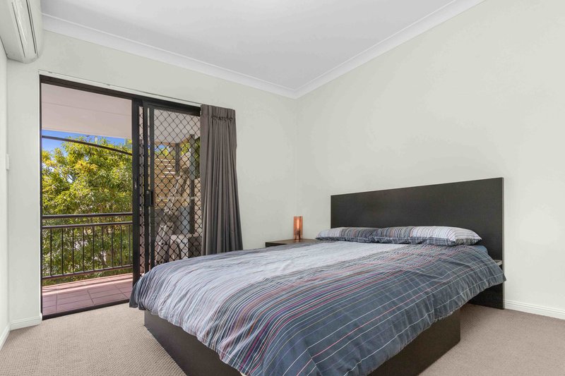 Photo - 7/4 Lisson Grove, Clayfield QLD 4011 - Image 6