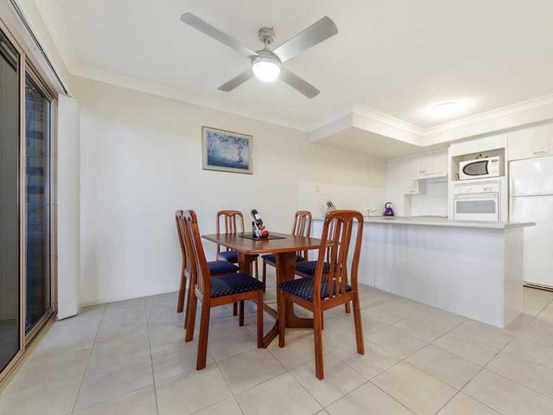 Photo - 7/4 Lowood Ct , Varsity Lakes QLD 4227 - Image 4