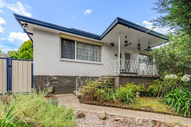 Photo - 74 Macrossan Crescent, Latham ACT 2615 - Image 2