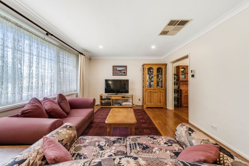 Photo - 74 Macrossan Crescent, Latham ACT 2615 - Image 4