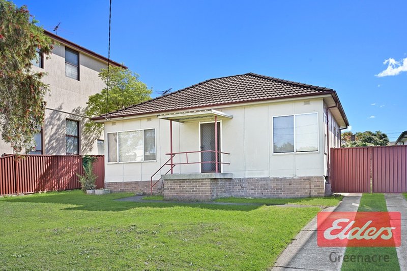 Photo - 74 Maiden Street, Greenacre NSW 2190 - Image 2