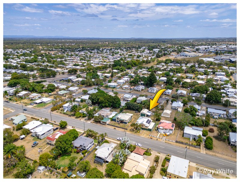 Photo - 74 Main Street, Park Avenue QLD 4701 - Image 2