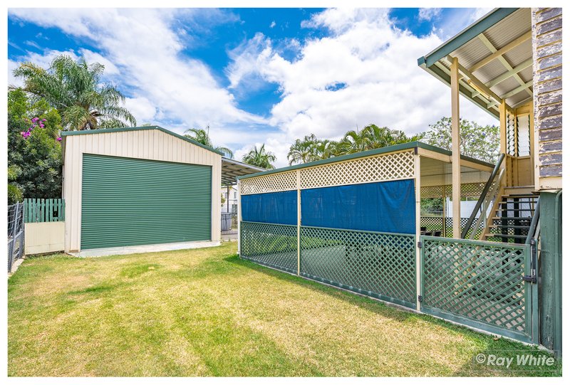 Photo - 74 Main Street, Park Avenue QLD 4701 - Image 4