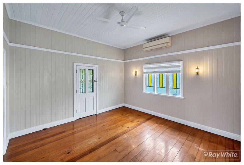 Photo - 74 Main Street, Park Avenue QLD 4701 - Image 11