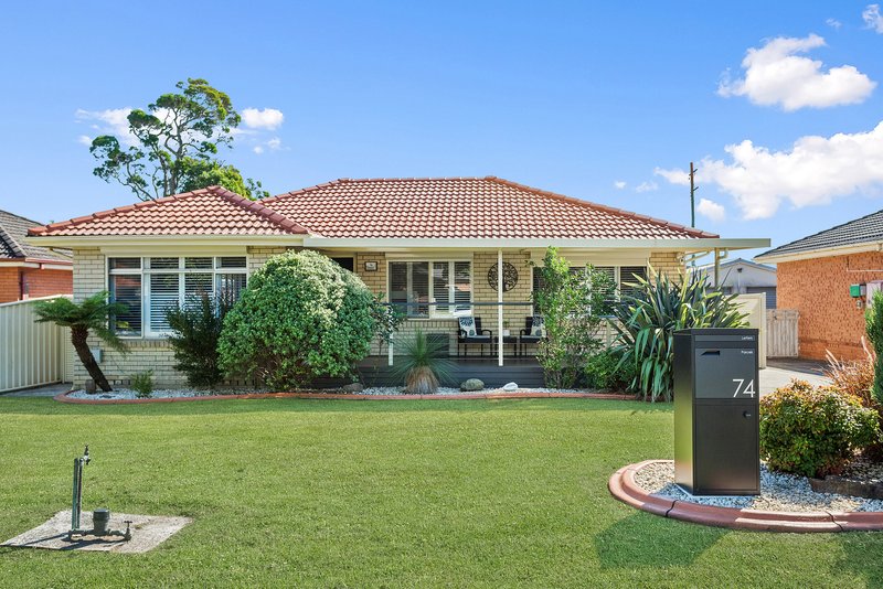 74 Maple Street, Albion Park Rail NSW 2527