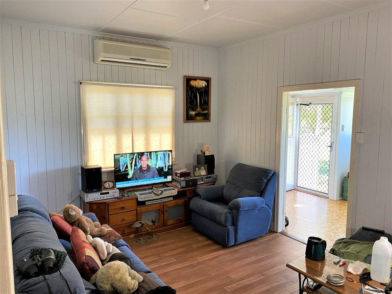 Photo - 74 Markwell Street, Kingaroy QLD 4610 - Image 6