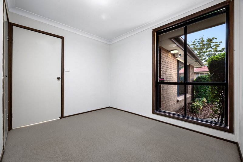 Photo - 7/4 Mary Street, Macquarie Fields NSW 2564 - Image 7