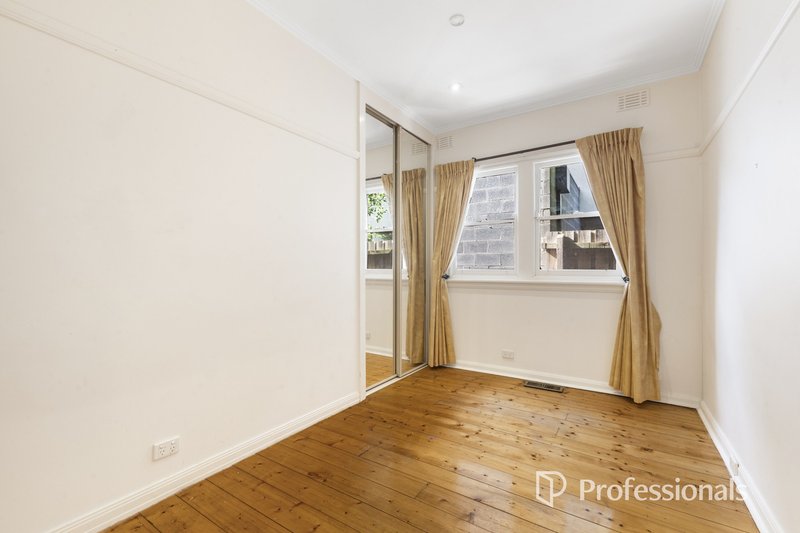 Photo - 74 Mawby Road, Bentleigh East VIC 3165 - Image 3