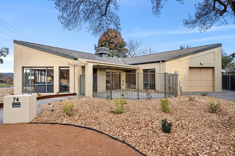Photo - 74 Mccormack Street, Curtin ACT 2605 - Image 2
