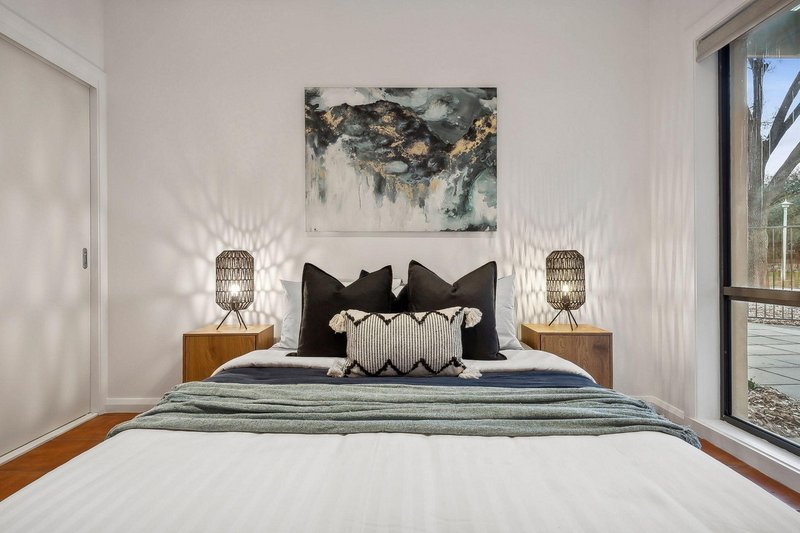 Photo - 74 Mccormack Street, Curtin ACT 2605 - Image 7