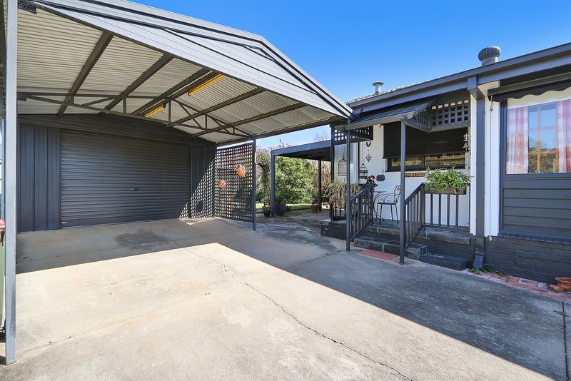 Photo - 74 Mcfarland Road, Wodonga VIC 3690 - Image 9