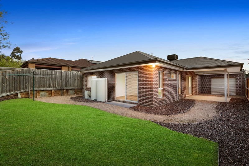 Photo - 74 Merredin Circuit, Doreen VIC 3754 - Image 12