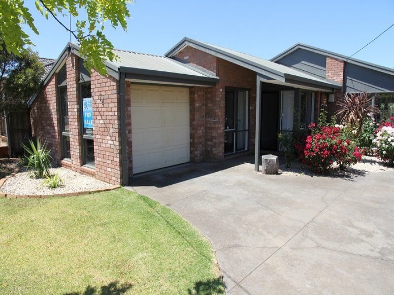 Photo - 74 Mintaro Way, Seabrook VIC 3028 - Image 2