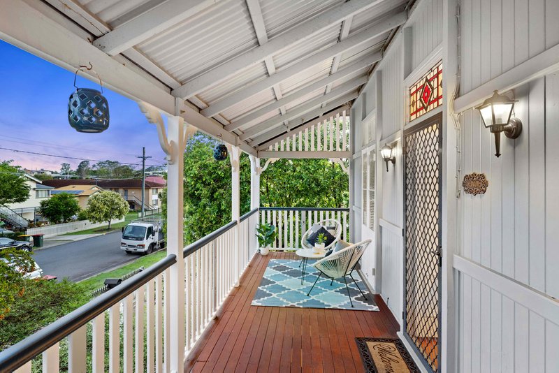 Photo - 74 Mott Street, Gaythorne QLD 4051 - Image 2