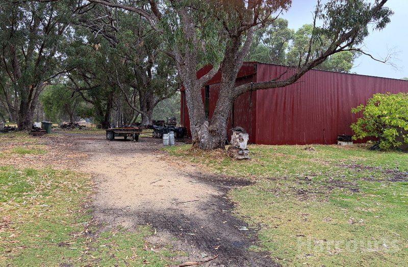 Photo - 74 Newnham Road, Lake Clifton WA 6215 - Image 3