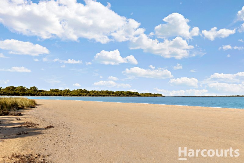 Photo - 74 Newnham Road, Lake Clifton WA 6215 - Image 9