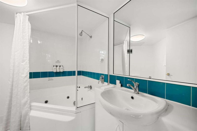 Photo - 74 Northbourne Avenue, Braddon ACT 2612 - Image 9