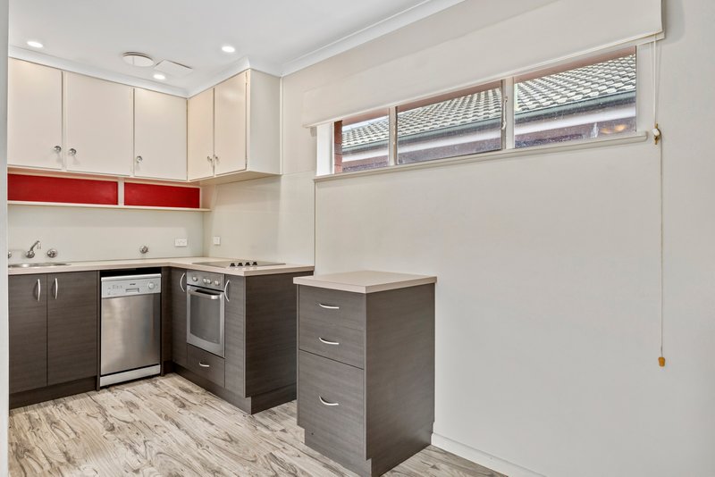 Photo - 7/4 Nuyts Street, Red Hill ACT 2603 - Image 5