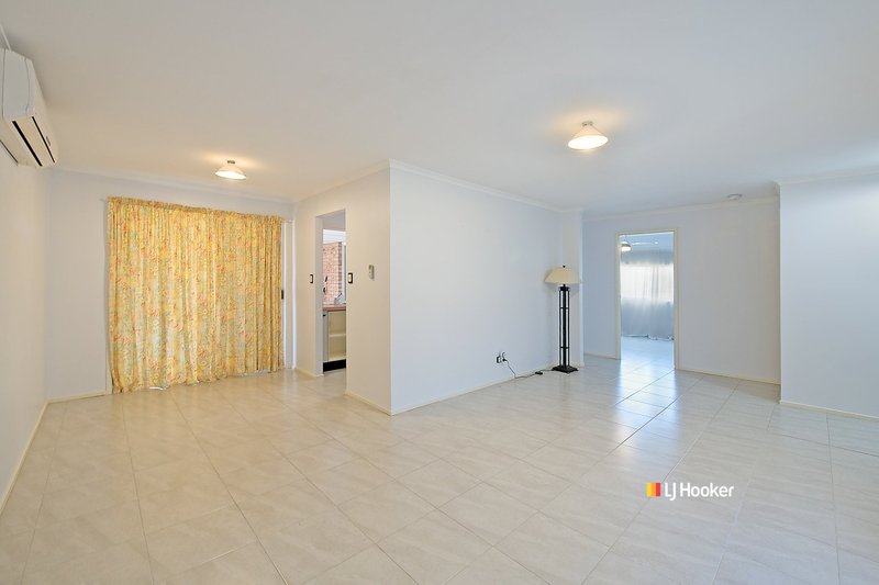 Photo - 74 Orchid Avenue, Kallangur QLD 4503 - Image 3