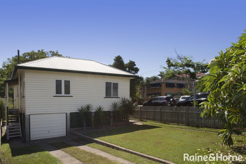 74 Oxford Terrace, Taringa QLD 4068