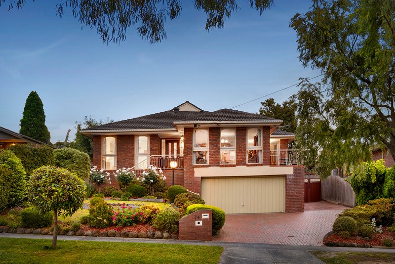 74 Petronella Avenue, Wheelers Hill VIC 3150