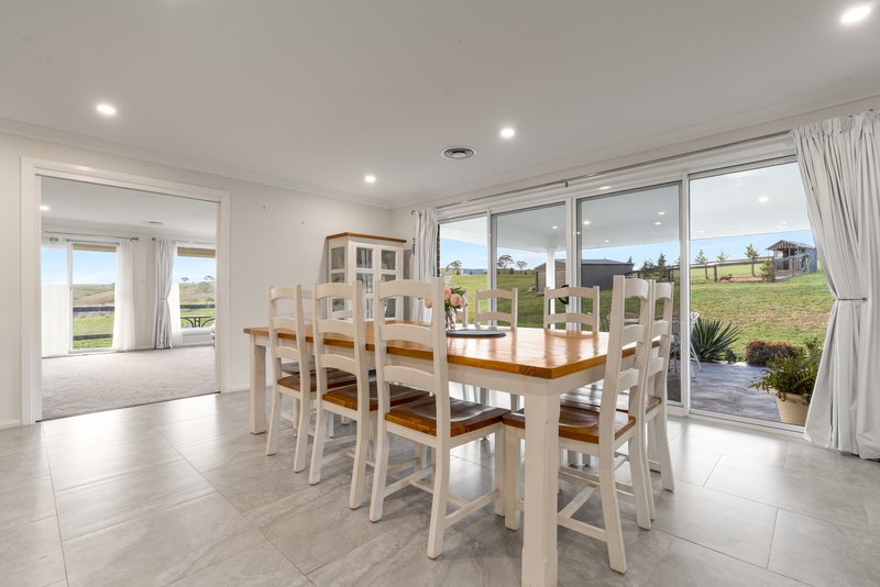 Photo - 74 Pittman Drive, Blayney NSW 2799 - Image 11