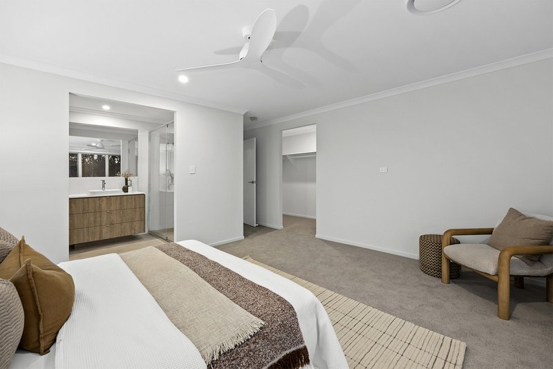 Photo - 74 Redcomb Drive, Park Ridge QLD 4125 - Image 13