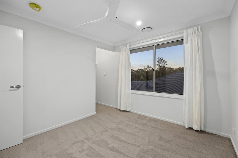 Photo - 74 Redcomb Drive, Park Ridge QLD 4125 - Image 15
