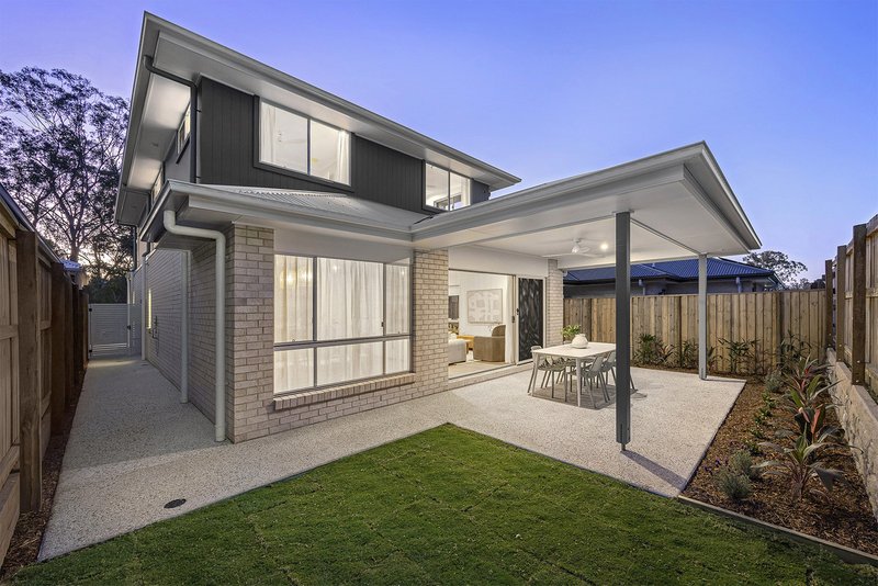 Photo - 74 Redcomb Drive, Park Ridge QLD 4125 - Image 23
